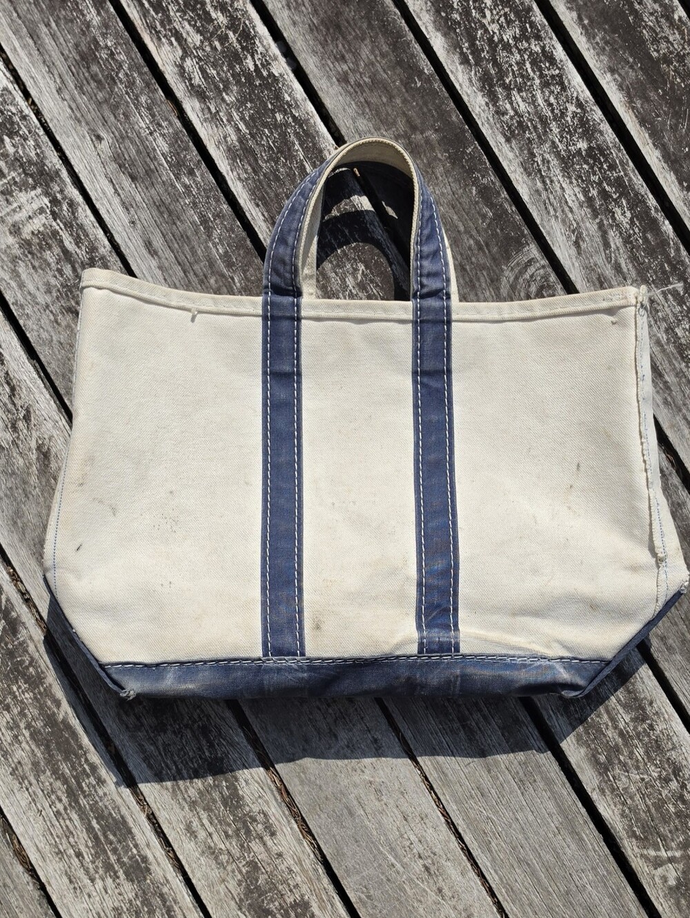 Vintage. L.L. Bean. Sawtooth Tag. Boat and Tote. 1980s. Canvas. Blue/White.
